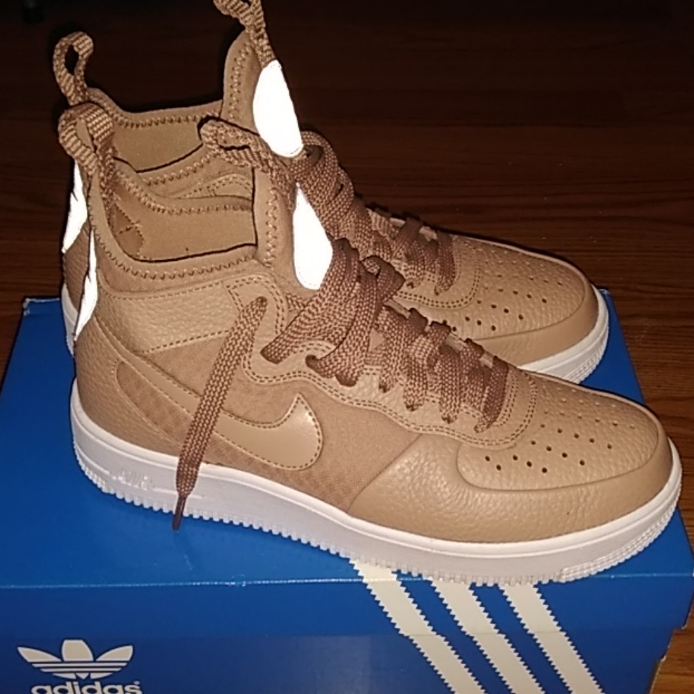 Nike ultraforce